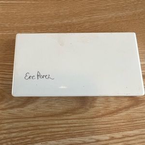 ere perez eyeshadow palette used a few colors (see photo)